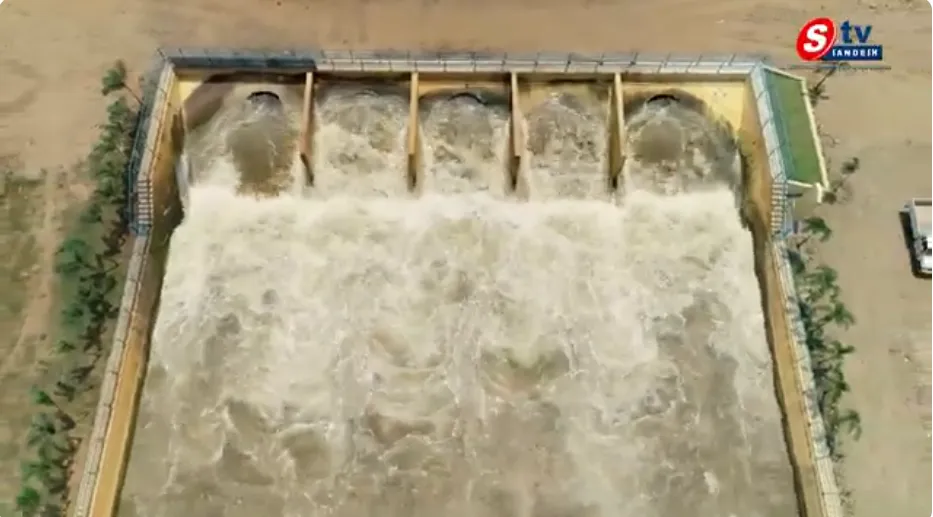 AP Water Report: గోదావరిలో భారీ వరద మిగులు.. కృష్ణా డెల్టాలో తప్పనిసరి జాగ్రత్తలు